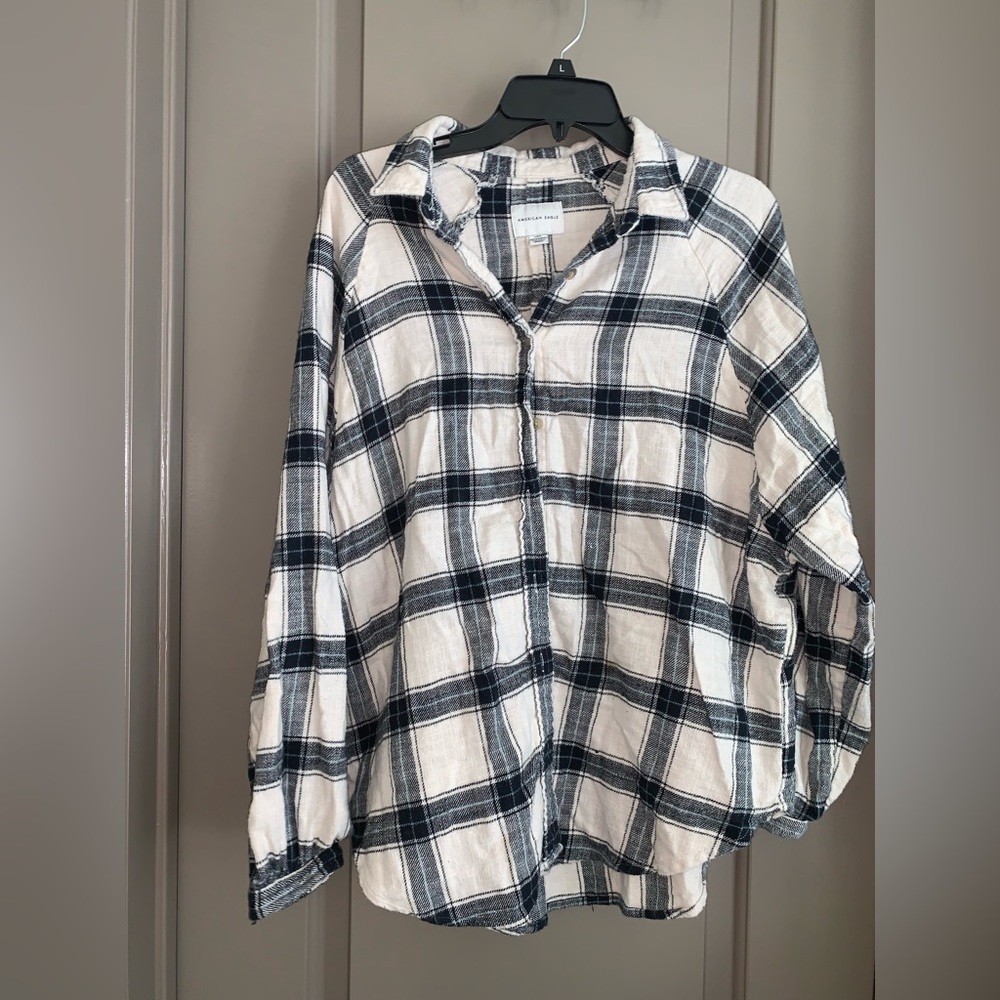 ⭐️BUNDLE⭐️ of 3 American Eagle Flannels (S L/1 Size Fits All) - Picture 2 of 7